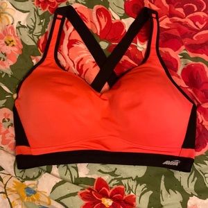 NWOT Avia Sports Bra